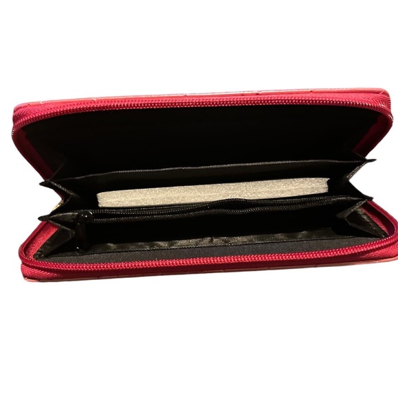 Wallet - Picture 2 of 4